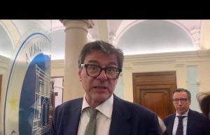 Giorgetti: “Decisione su scostamento per Difesa a settembre”