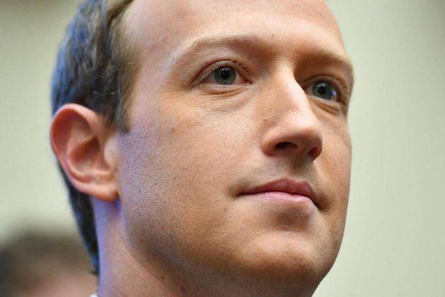 Zuckerberg licenzia 1.500 dipendenti della divisione Meta