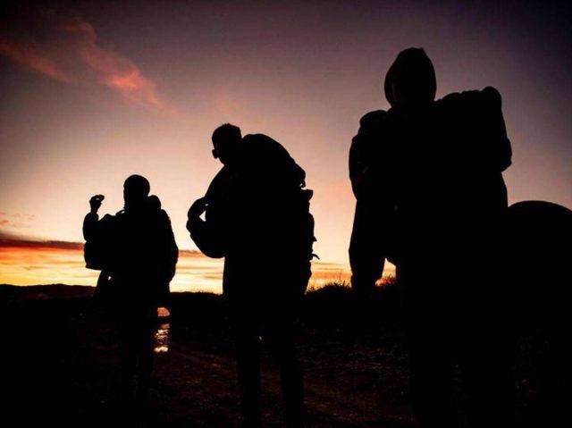 Migranti, via libera del governo al ddl: dal blocco navale alle espulsioni, le misure