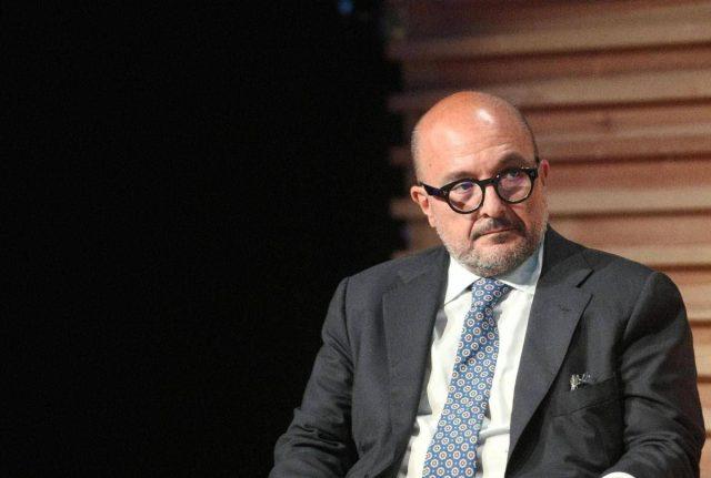 Caso Sangiuliano, ex ministro: “Tempi lunghi e multa bassa, a Report avrei chiesto 1,5 milioni”