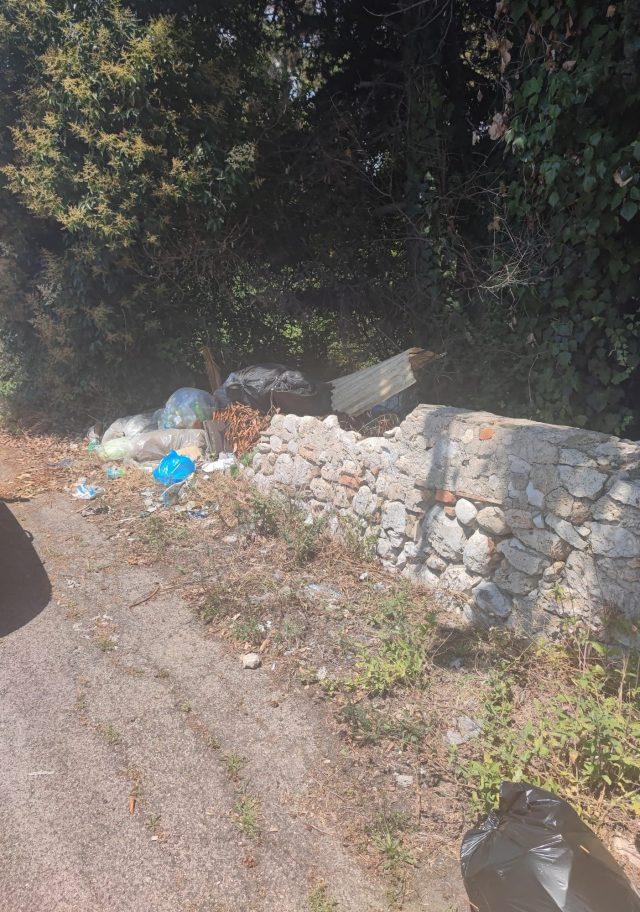 Formia-abbandono rifiuti