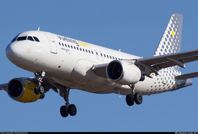 ec-lrs-vueling-airbus-a319-112_PlanespottersNet_392002_fdf95838d9_o