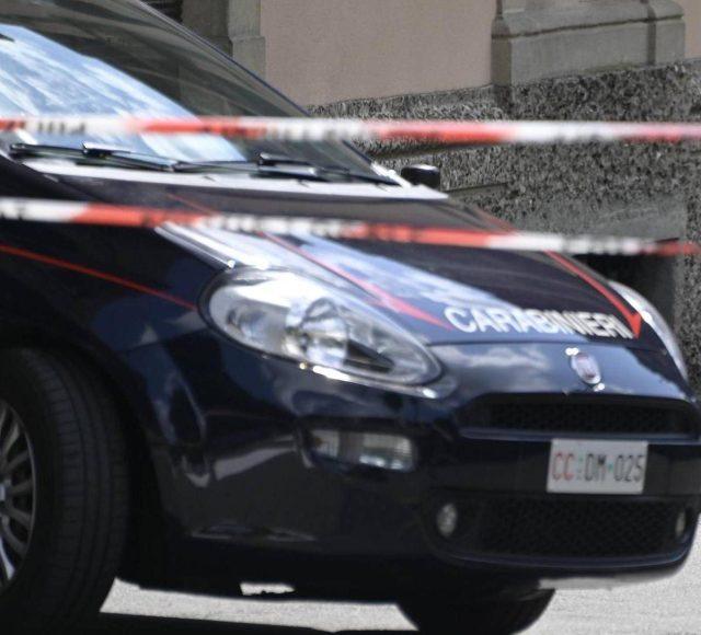 Orrore nel Torinese, uccide la madre e la seppellisce nel bosco: “Volevo la pensione”