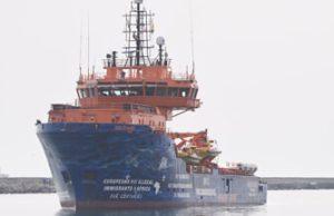 Livorno si prepara allo sbarco della Solidaire: attesi 56 migranti, tra cui 22 minori