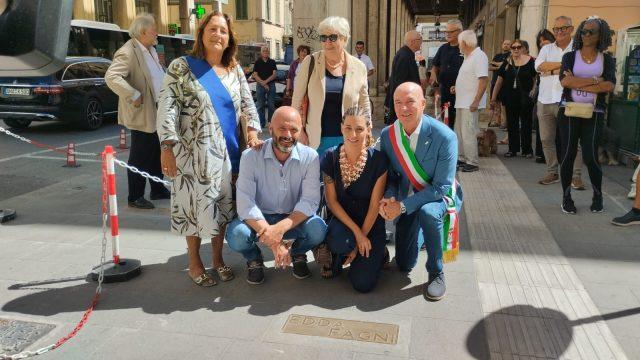 targhe-via-grande.jpg piazzaetta santa fortunata livorno lavori sindaco mirabelli assessore