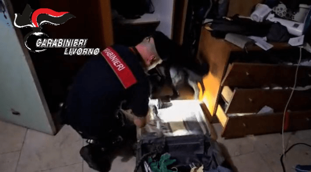 carabinieri indagini perquisizione droga