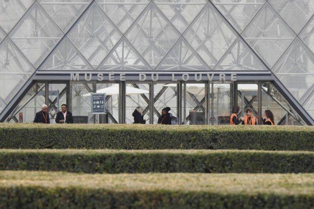 Louvre, l’ultimo furto nel 1998: 27 anni fa rubata (e mai ritrovata) una tela di Camille Corot