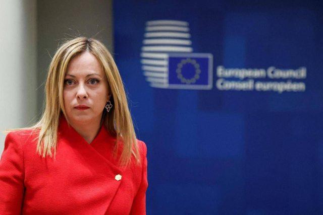 Meloni verso Consiglio Ue: “Aumentare pressione su Mosca”. Ma resta il nodo asset russi