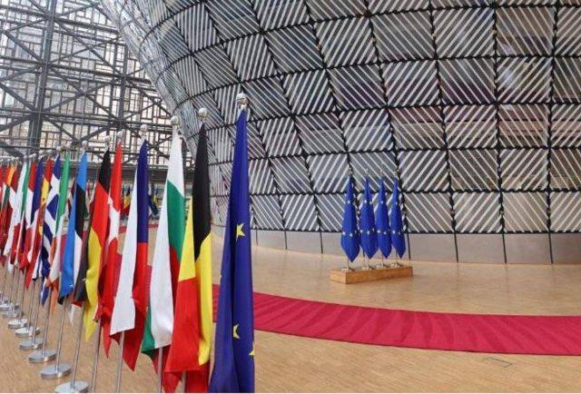 Ucraina, Ue approva 19esimo pacchetto sanzioni Russia