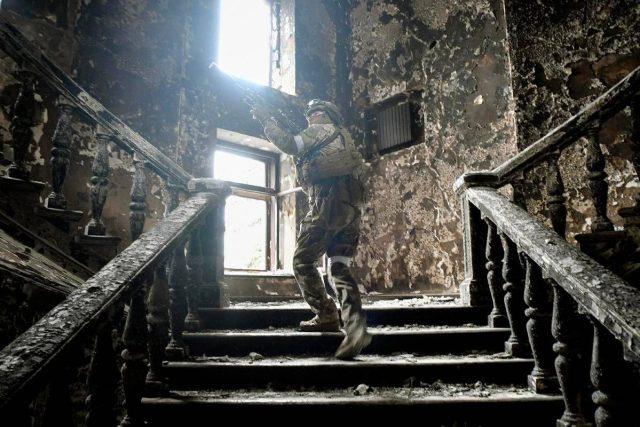 Assedio a Pokrovsk, la nebbia aiuta Mosca: entrati altri 300 soldati russi