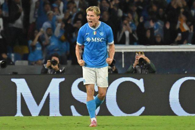 Champions League, oggi Napoli-Eintracht Francoforte – La partita in diretta