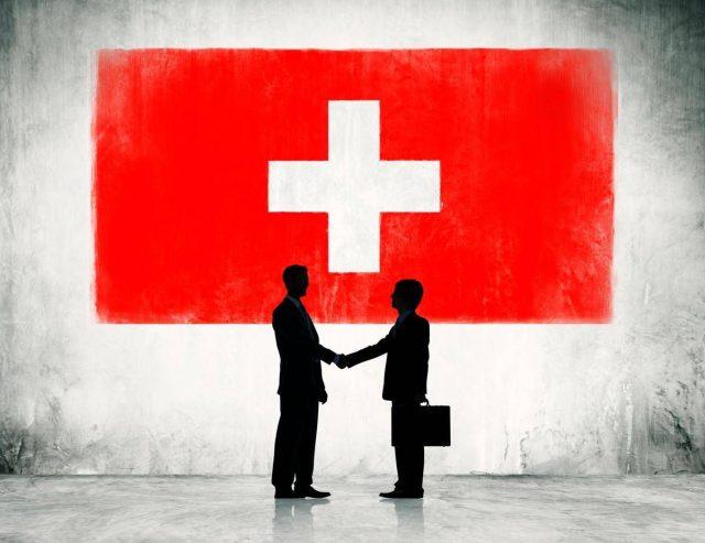 Infermieri e operai specializzati, boom di opportunità in Svizzera