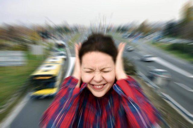 Sei stressato? In arrivo il test delle unghie per misurarlo e il metodo per uscirne