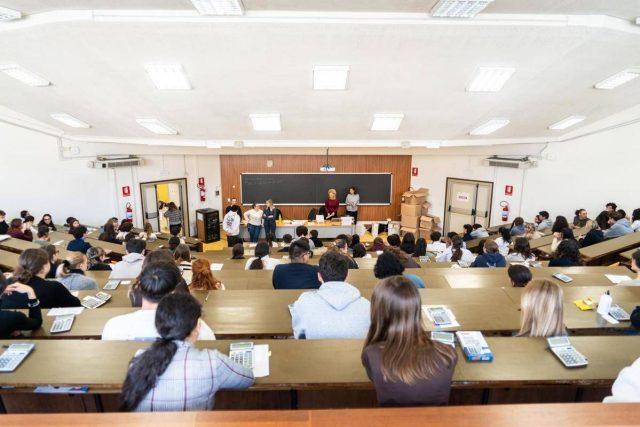 Semestre filtro a Medicina, foto sul web prima della diffusione: si verifica l’identità degli autori
