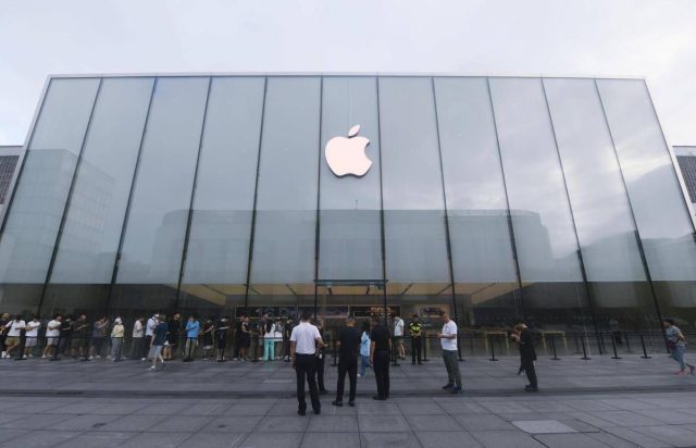 Antitrust multa Apple: 98,6 milioni di euro per abuso di posizione dominante