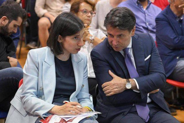 Governo, opposizioni ‘bocciano’ Meloni: “Nessuna risposta sui problemi del Paese”