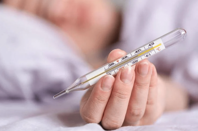 Influenza K, Bassetti: “Mix esplosivo tra 2 virus, il peggio deve arrivare