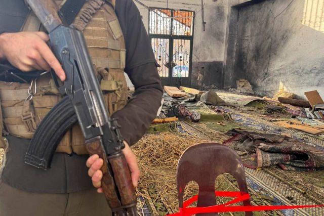 Siria, attacco a moschea di Homs: almeno 8 morti