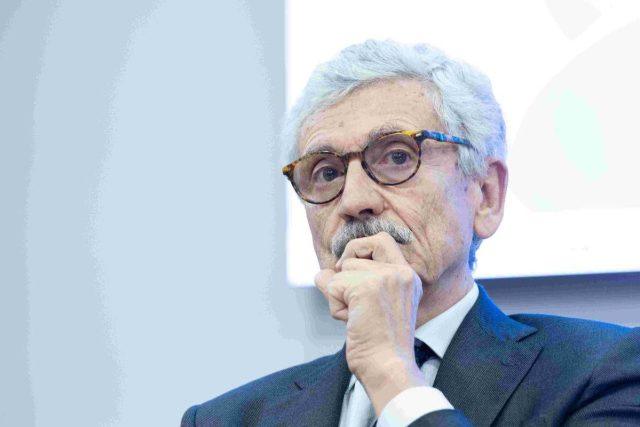 Occidente ‘malato’, l’Europa ‘una Rsa’. La profezia di D’Alema