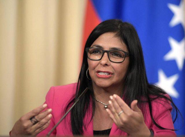 Venezuela, Rodriguez conferma negoziati su ambasciate: “Per ribadire condanna agli Usa”