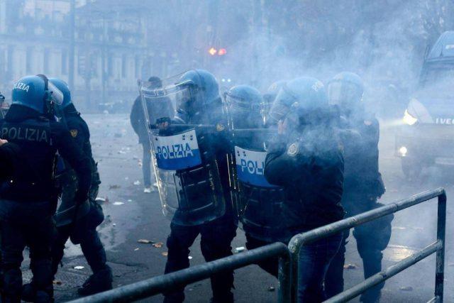 Askatasuna, Piantedosi oggi in Senato. Scontro con le opposizioni, Meloni rilancia su unità