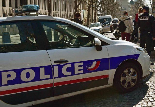 Attivista di estrema destra ucciso a Lione, tra i 4 fermati anche l’assistente di un deputato di Melenchon