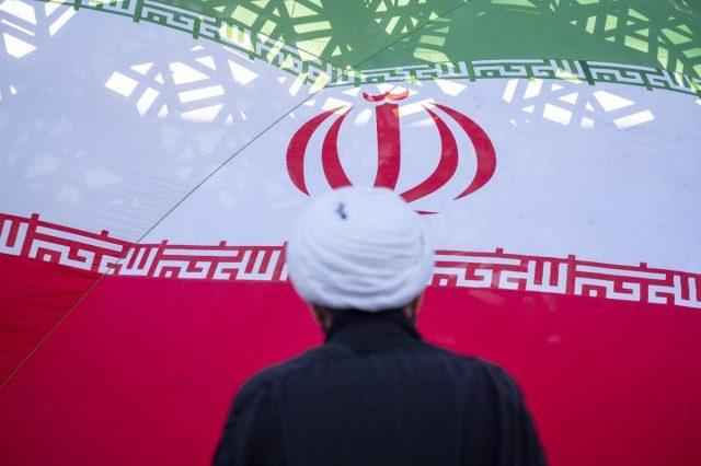Iran, Trump cerca accordo ma pronto a sostenere attacco Israele: lo scenario