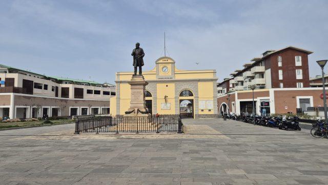 porta a mare orologio mazzini