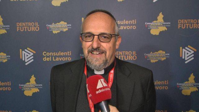 Ai, don Luca Peyron: “Nel futuro l’umano sarà ancora più importante delle macchine”