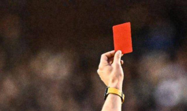 Arbitra di 17 anni aggredita in Sardegna, interviene l’Aia: “Superato ogni limite”