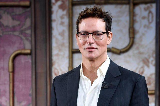 Gabriel Garko, il coming out: “Era un macigno”. La verità sui ritocchi estetici