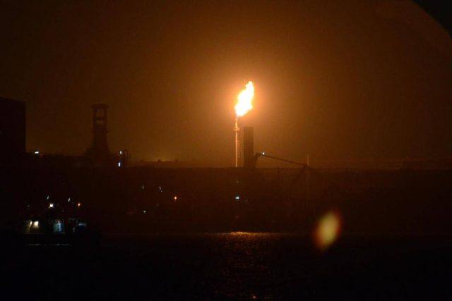 Iran: “Attaccata base Usa in Bahrain”. Nuova esplosione a Dubai. Conto alla rovescia per scelta nuova Guida Suprema