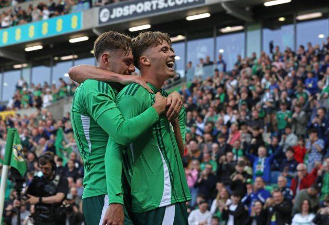 Irlanda del Nord senza la stella Bradley e con due giocatori di Premier League: la nazionale avversaria dell’Italia
