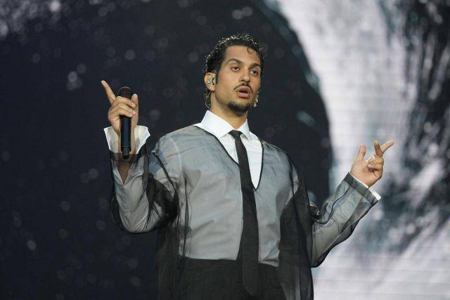 Mahmood lascia l’Italia: “Mi trasferisco in Spagna, mi sento tigre allo zoo”