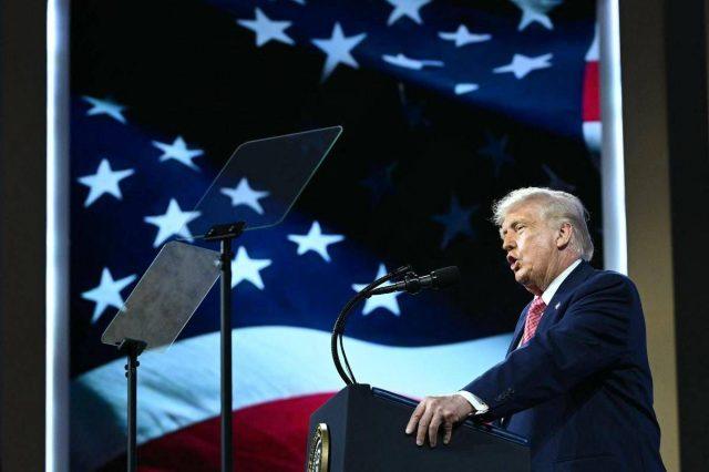 Trump: “Iran implora per un accordo”. E lo Stretto di Hormuz diventa ‘di Trump’