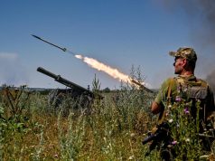 Ucraina colpisce impianti energia in Russia, Zelensky lancia nuovo monito su Minsk