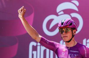 Magnier vince in volata la 18^ tappa, Vingegaard saldamente in rosa