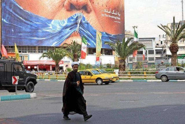 Attacco Usa nel Sud dell’Iran, colpito sito di missili e navi. L’avvertimento di Teheran