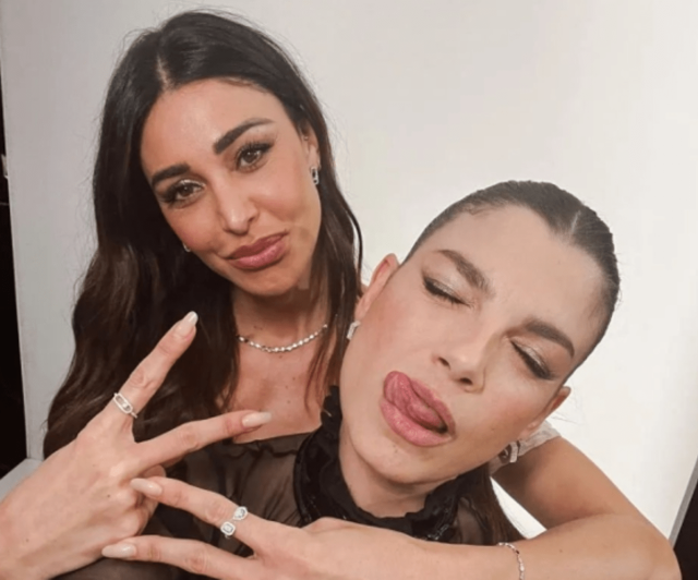 Belen scrive a Emma, il botta e risposta social che cancella il passato (e De Martino)