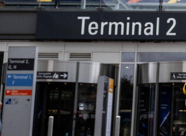 Germania, avvistato drone: chiuso aeroporto di Monaco