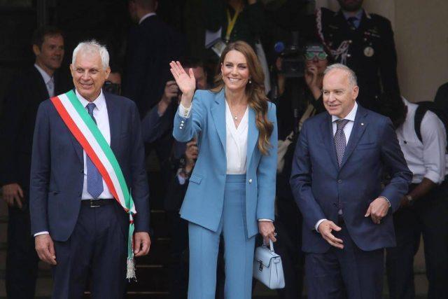 Kate è arrivata a Reggio Emilia, è il suo primo viaggio all’estero dopo la malattia