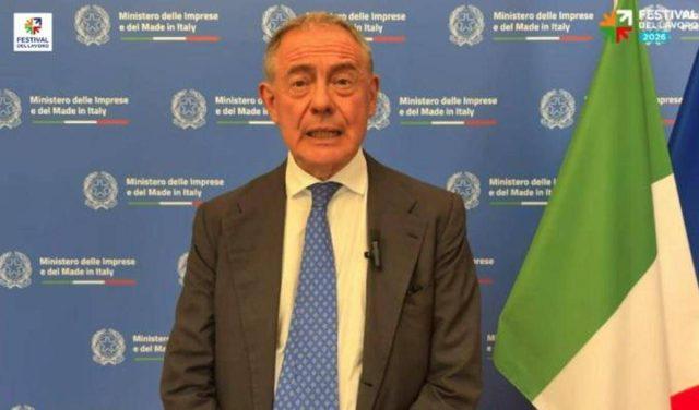 Lavoro, Urso: “Siamo su strada giusta, qualità è priorità”