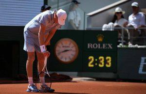 Sinner e il ko al Roland Garros, Isner: “Colpa dei capelli rossi”