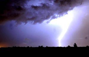 Allerta meteo in Toscana: codice giallo per temporali e rischio idrogeologico