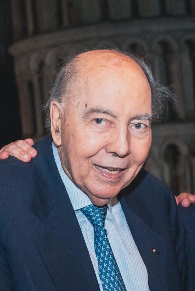 poddighe-688x1024
