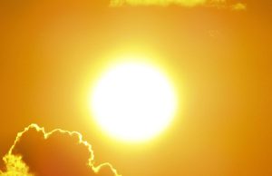 Caldo record, domenica bollente: raffica di bollini rossi sull’Italia