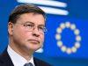 Caro energia, da Ue flessibilità fino a 0,3% annuo per 3 anni. Dombrovskis: “No per sconto accise”