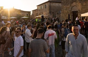 Il secret festival di Rick Rubin fa ballare i borghi del Senese