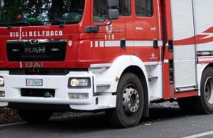Roma, incendio al Nuovo Salario: circolazione treni interrotta su linea Fl1 Orte-Fiumicino aeroporto