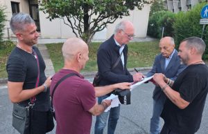 Roma non dimentica Falcao: selfie e autografi con i tifosi, poi spunta… la storica maglia numero 5